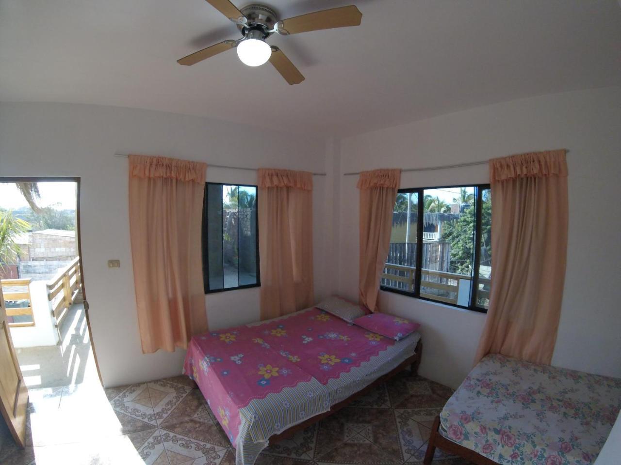 Hospedaje Costa Norte มันโกรา ภายนอก รูปภาพ